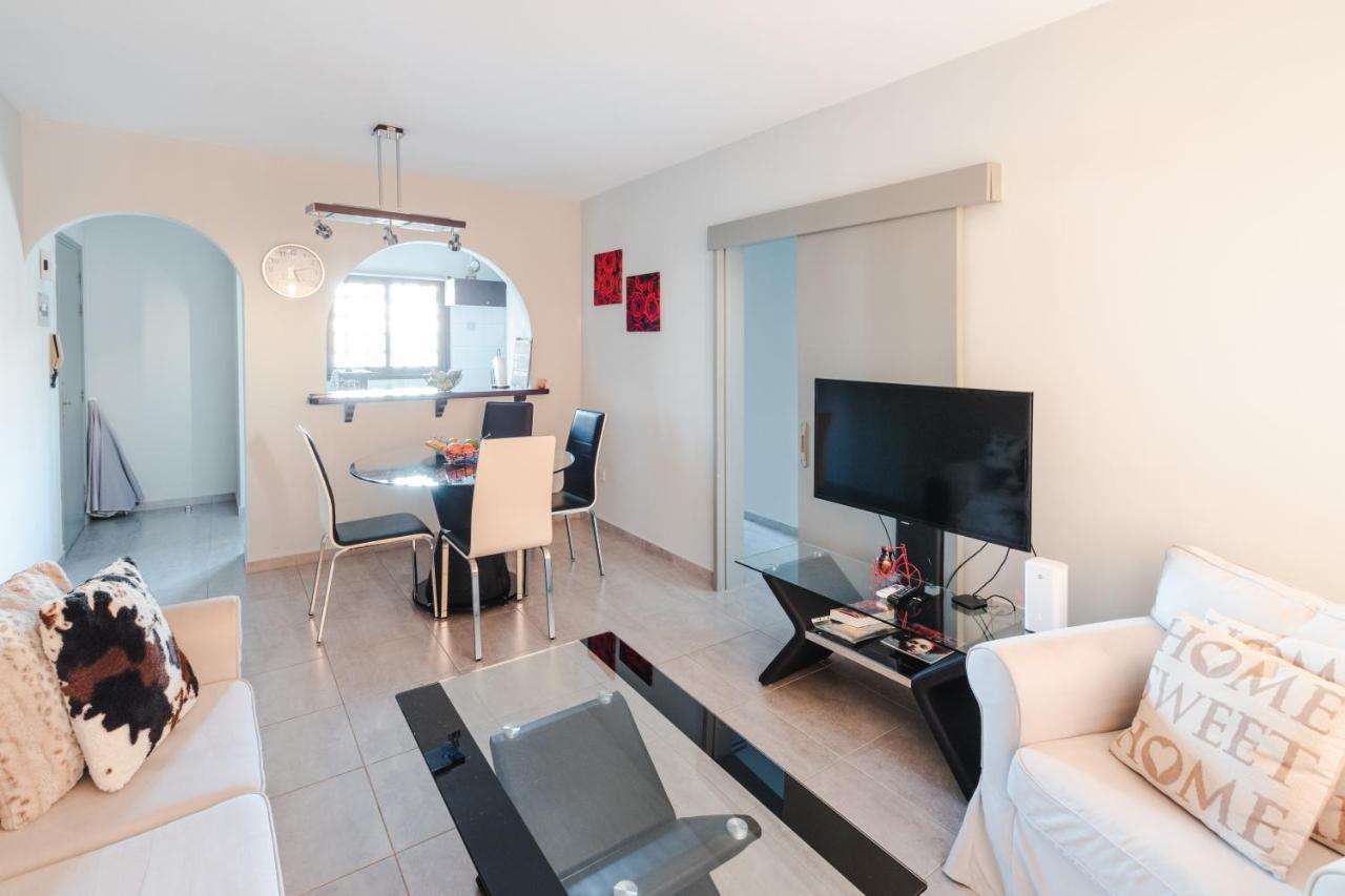 Alexis Apartments - Lovely 2-Bedroom With Swimming Pool Paphos Exteriör bild